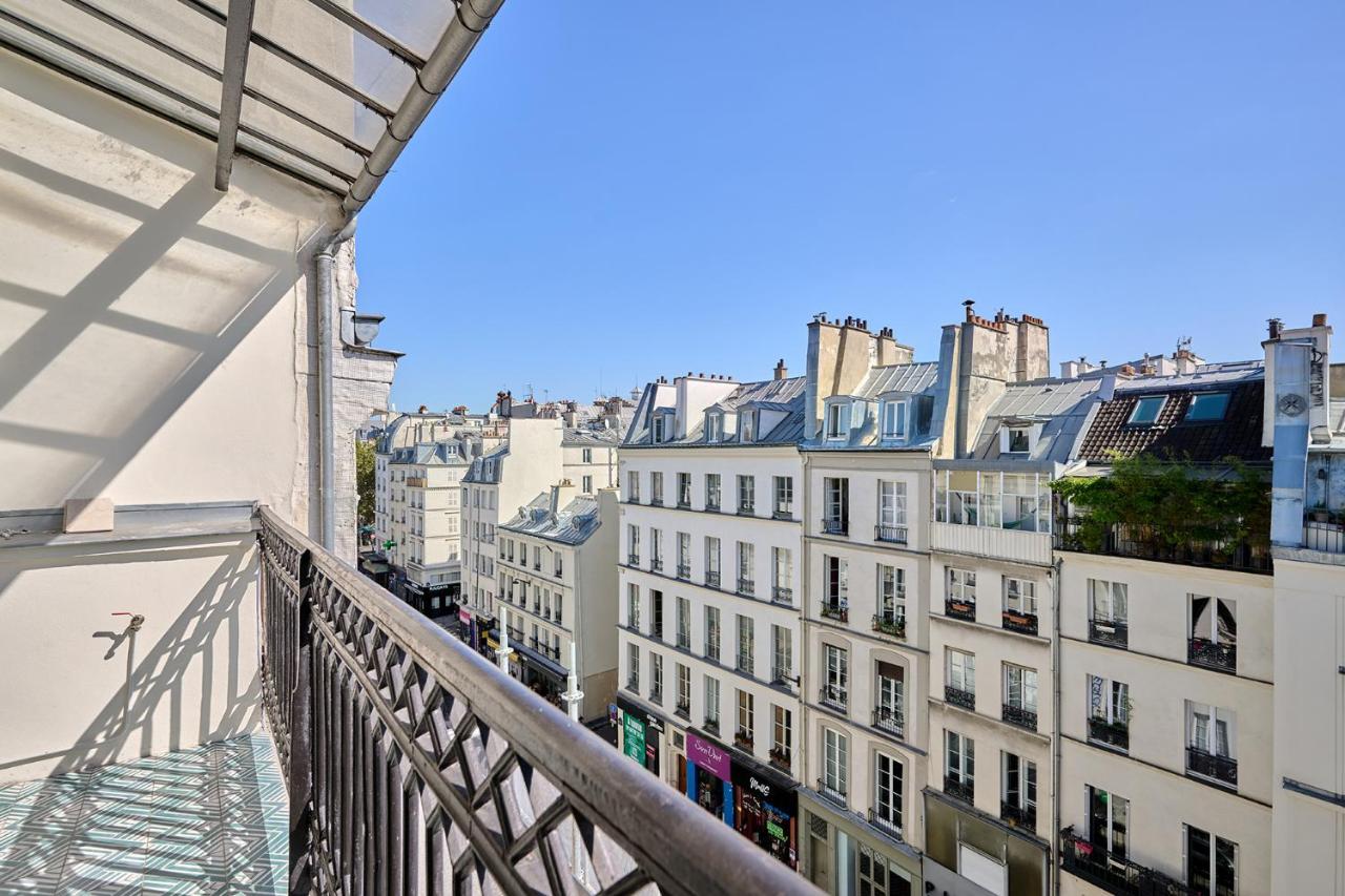 Apartment Center Of Paris With Terrace By Studio Prestige Buitenkant foto
